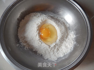 苜蓿鸡蛋饼的做法步骤：4