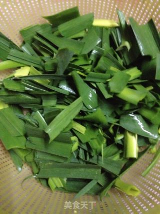 洋蒜炒鸡蛋的做法步骤：1