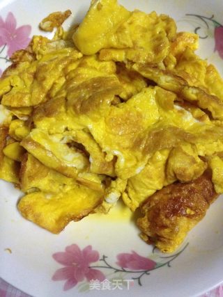 洋蒜炒鸡蛋的做法步骤：2