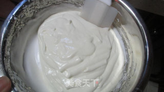 芒果慕斯蛋糕的做法步骤：7
