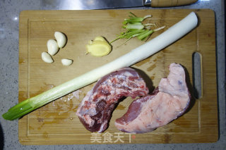 京味菜——爆糊——家庭简版的做法步骤：1