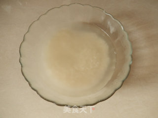 菠菜米饼的做法步骤：1
