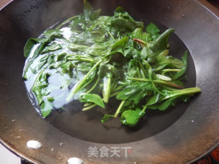 菠菜米饼的做法步骤：2