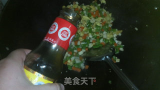 彩烩豆角胡萝卜蘑菇丁的做法步骤：14