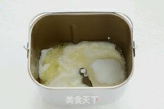 面包机平民吐司（零失败）的做法步骤：2