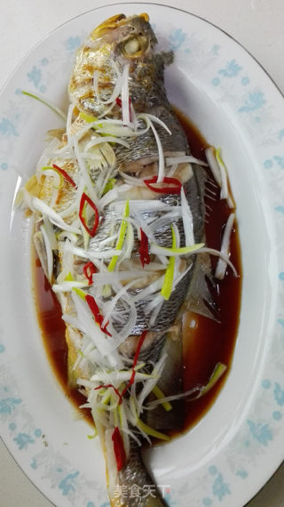清蒸黄花鱼的做法步骤：6