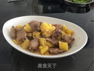 菠萝炒鸭翼的做法步骤：6