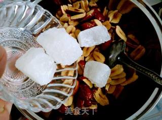 红枣枸杞酱的做法步骤：2