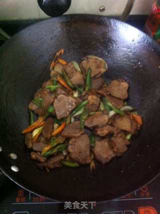 黑椒牛肉的做法步骤：7
