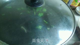 菠菜菌菇宽面的做法步骤：8