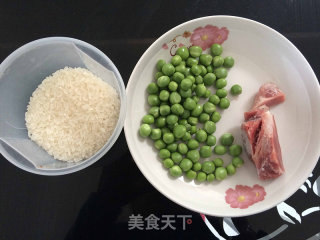 豌豆瘦肉粥的做法步骤：1