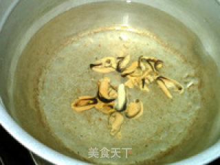 蛋清茼蒿淡菜汤的做法步骤：7