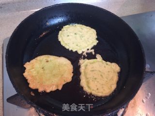 苦瓜小软饼的做法步骤：3