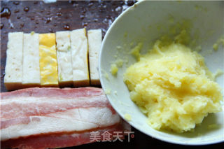 培根薯泥鱼糕卷，美味料理轻松做的做法步骤：2