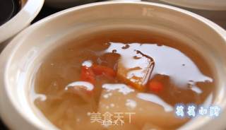 【芸芸小厨】清清凉凉的滋味——雪梨银耳木瓜糖水的做法步骤：2