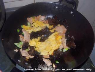 家常木须肉的做法步骤：7