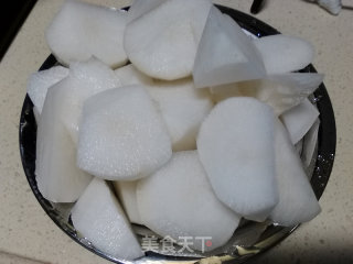 萝卜牛腩的做法步骤：3