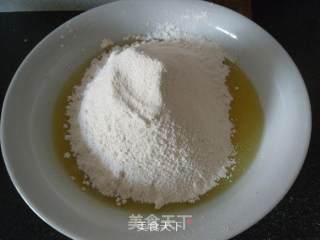 蛋黄酥的做法步骤：4