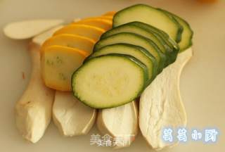 【芸芸小厨】家庭聚会上的秘密武器——秘制牛仔骨的做法步骤：2