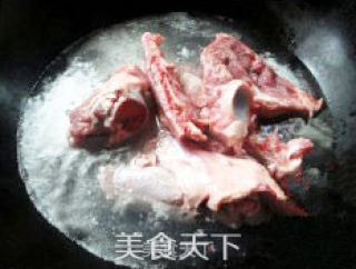 东北杀猪菜的做法步骤：2