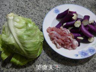 肉片茄子炒牛心菜的做法步骤：1