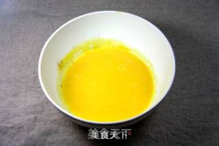 乳酪奶油霜杯子蛋糕的做法步骤：1
