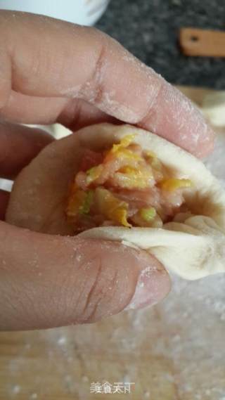 猪肉白菜包子的做法步骤：11