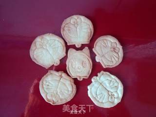 哆唻A梦饼干的做法步骤：7