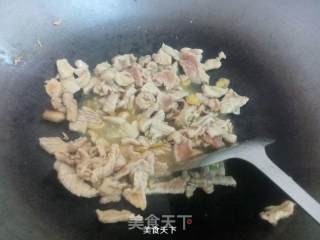豆酱闷肉的做法步骤：6