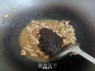 豆酱闷肉的做法步骤：7