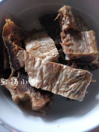 家常蒸腊鱼的做法步骤：2