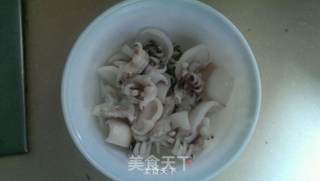 爆炒墨鱼仔的做法步骤：2