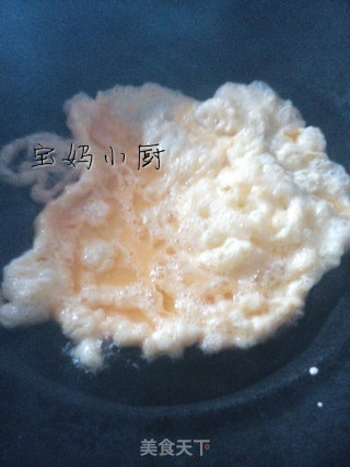 西葫芦香菜炒蛋的做法步骤：4