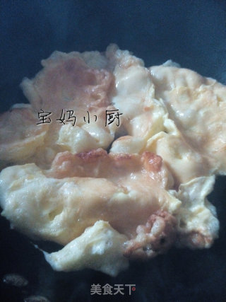 西葫芦香菜炒蛋的做法步骤：5