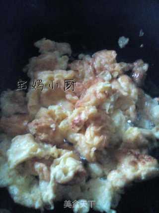 西葫芦香菜炒蛋的做法步骤：6