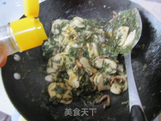荠菜肉丝炒年糕的做法步骤：13