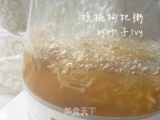 枸杞核桃粥的做法步骤：4