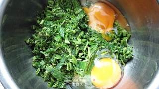 香椿鸡蛋煎饼的做法步骤：6