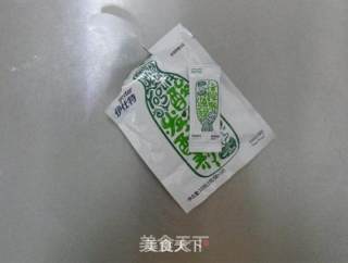 春天多给孩子补补钙——自制酸奶的做法步骤：4