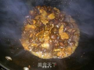 菌香五花肉的做法步骤：8