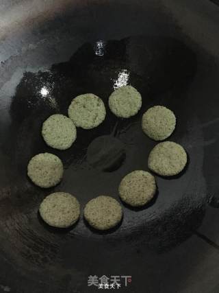 川味小食一艾蒿馍馍的做法步骤：11
