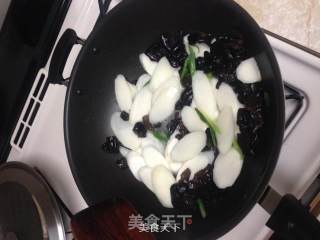 山药木耳的做法步骤：3