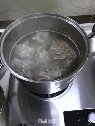 清炖牛肉的做法步骤：4