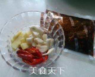 小龙虾怎么做才好吃？这个秘诀请记住！的做法步骤：2