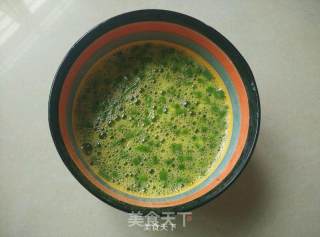 葱香鸡蛋卷的做法步骤：5