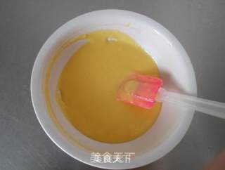 有馅的蛋糕孩子更爱吃——肉松蛋糕卷的做法步骤：8