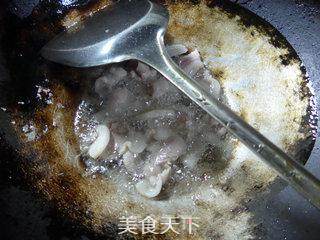 猪肉炒白菜的做法步骤：2