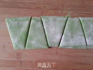 荠菜馄饨的做法步骤：11