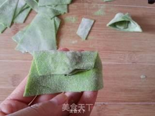 荠菜馄饨的做法步骤：12