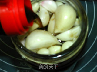 醋大蒜的做法步骤：5